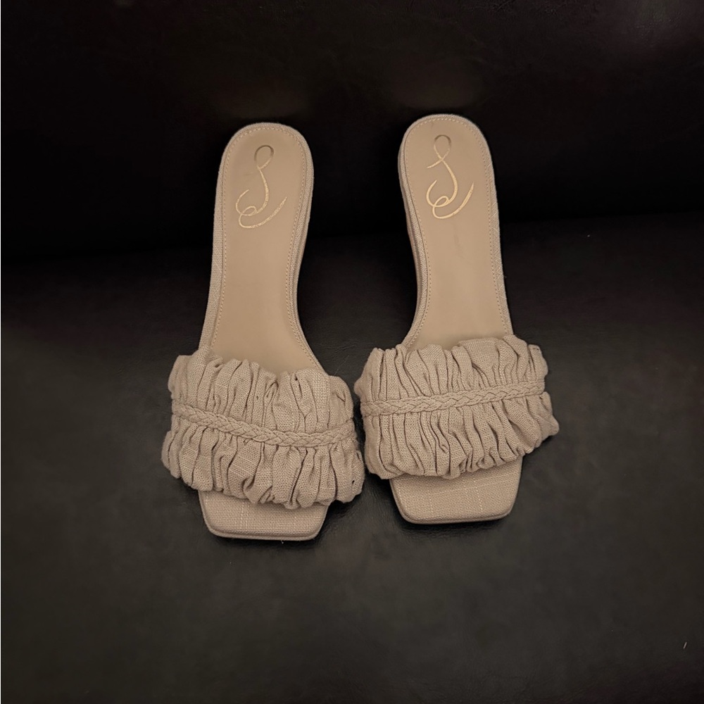 Sam Edelman Katy ruffled  kitten heels in natural linen